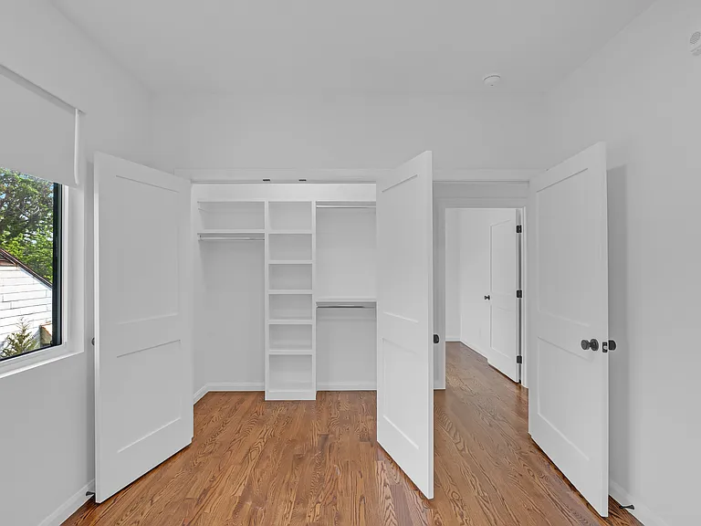5501 E 15th St #B — Photo 32