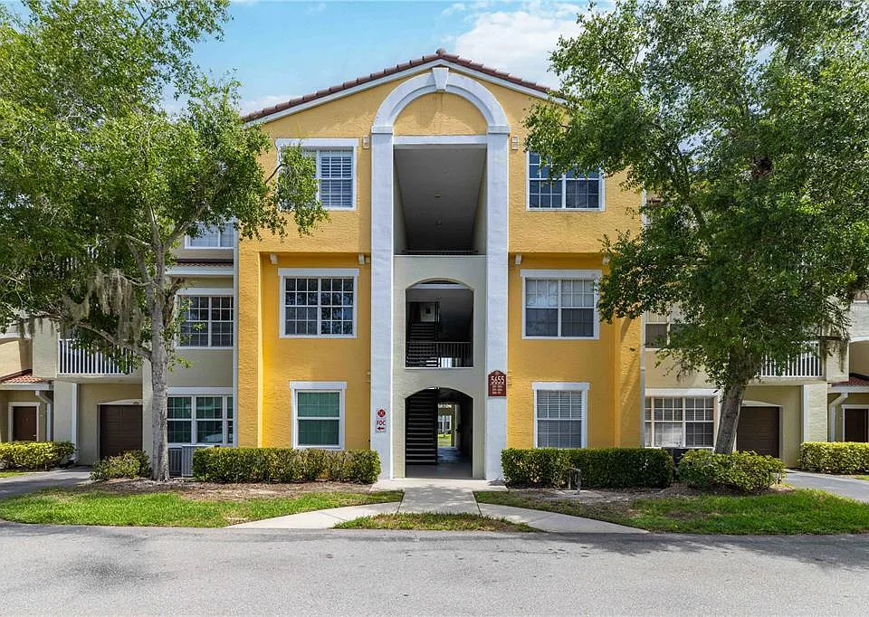 5655 Bentgrass Dr #9-111