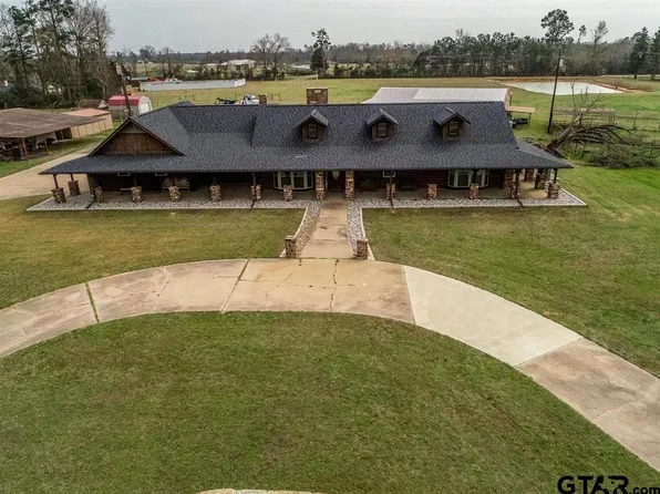 261 County Road 112, Carthage, TX 75633