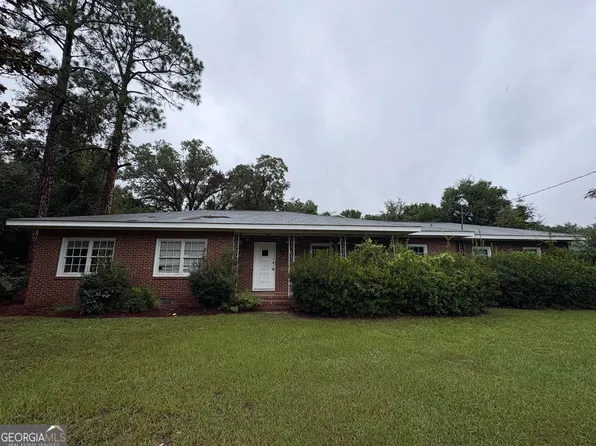 7 Lindberg St, Statesboro, GA 30458