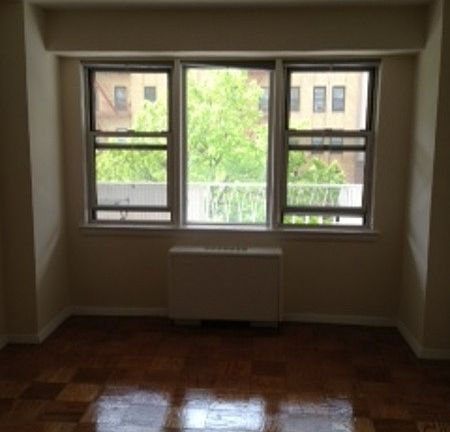 4th image of 249 Jefferson St APT 2L