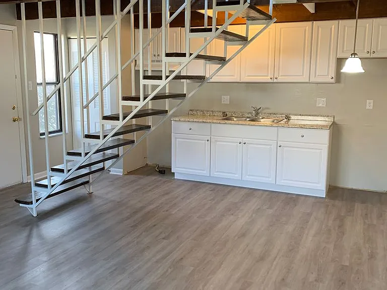 The Extra Mile LLC — Photo 11