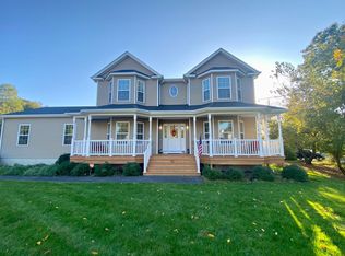 92 James Hawkins Rd, Moriches, NY
