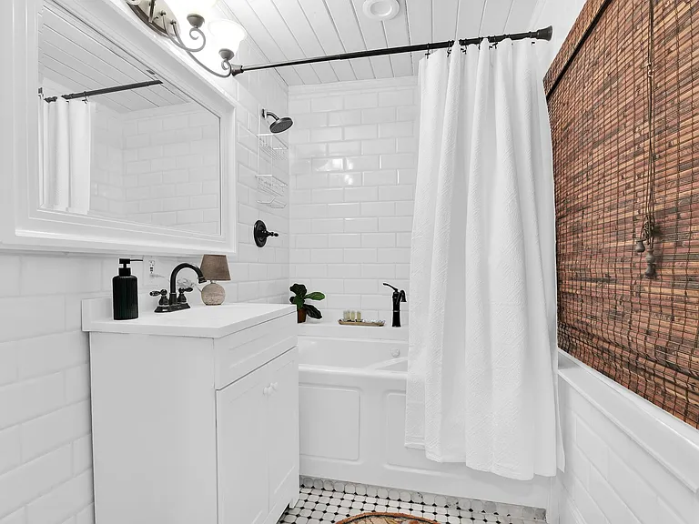 3218 Palm Dr — Photo 24
