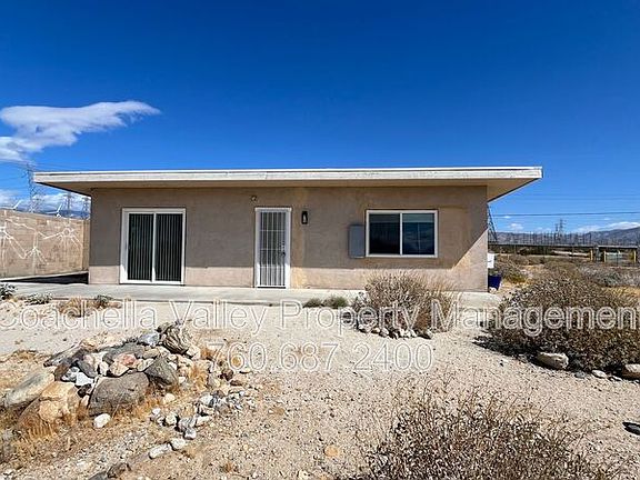 4th image of 61850 Sagebrush Rd