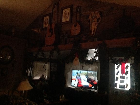 From dining room to living 