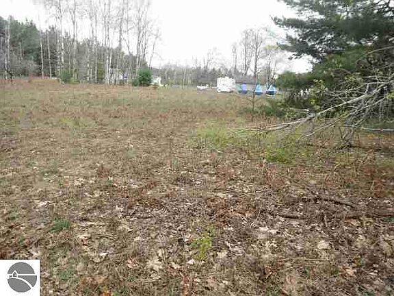 3rd image of Lots 1 2 And 3 Mechanics Ave