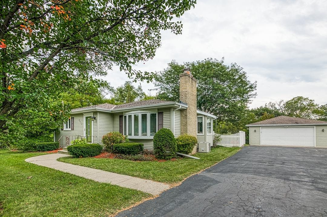 5613 Springbrook Rd, Pleasant Prairie, WI 53158 Zillow
