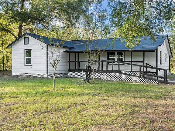 2nd image of 17073 Oak Grove Lane
