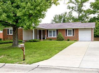 3370 Brunswick Dr, Florissant, MO 63033