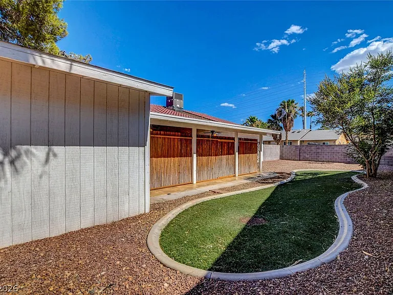 4367 S Mojave Rd — Photo 53