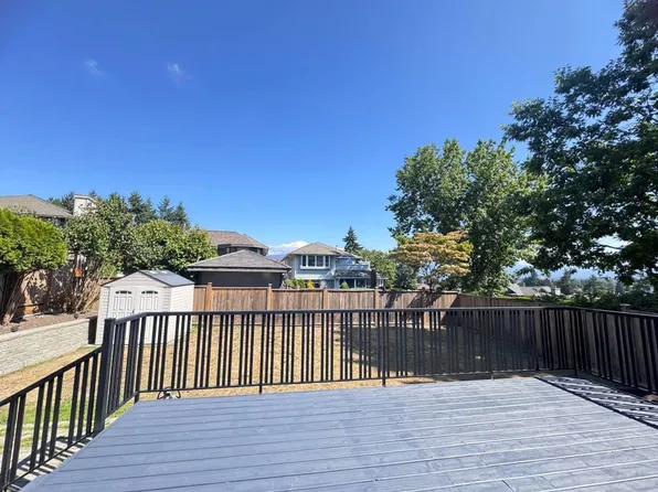 2309 Kensington Cres, Pt Coquitlam, BC V3C 5N2