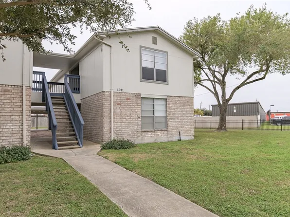 4011 Oak Bay Dr, Corpus Christi, TX 78413