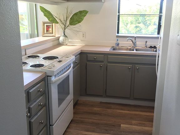 Kitchen- Brand New Floors
