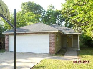 110 Kris Dr, Lafayette, LA 70501