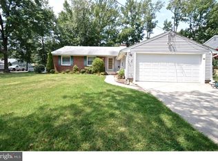 52 Covered Bridge Rd, Cherry Hill, NJ 08034