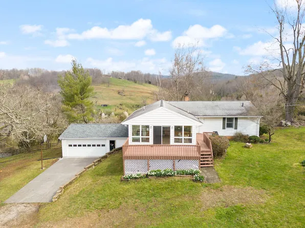 159 Liberty Ln, Pembroke, VA 24136