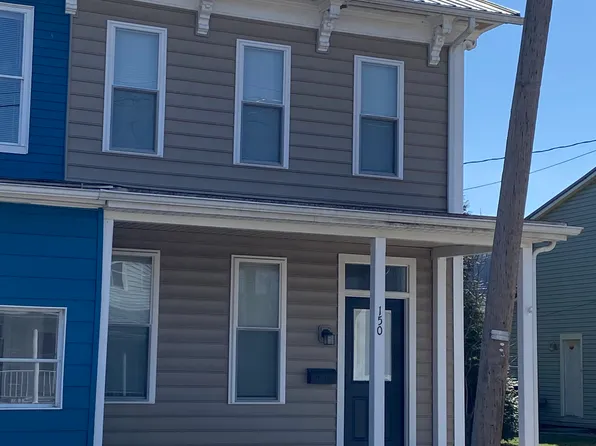 150 Honeymoon St, Danville, PA 17821