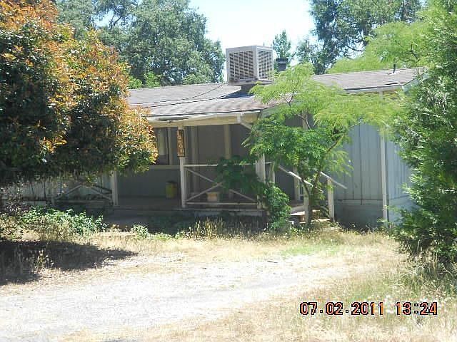 2nd image of 10606 Valley Dr