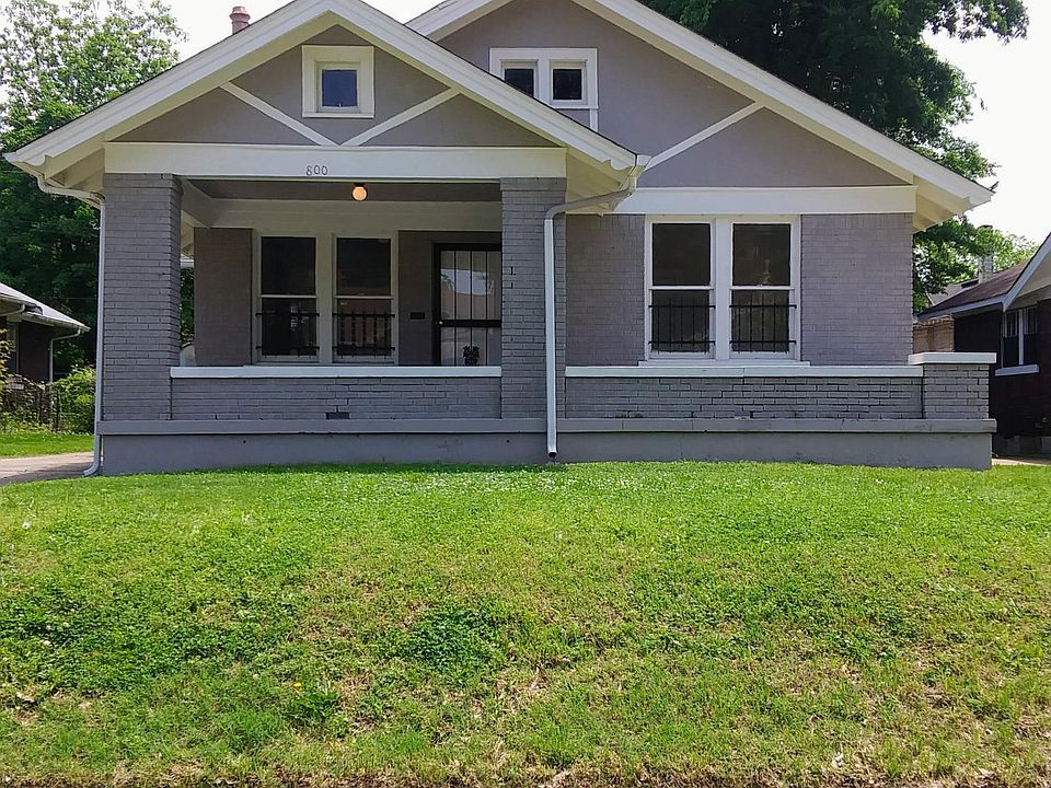 1st image of 800 N Willett St