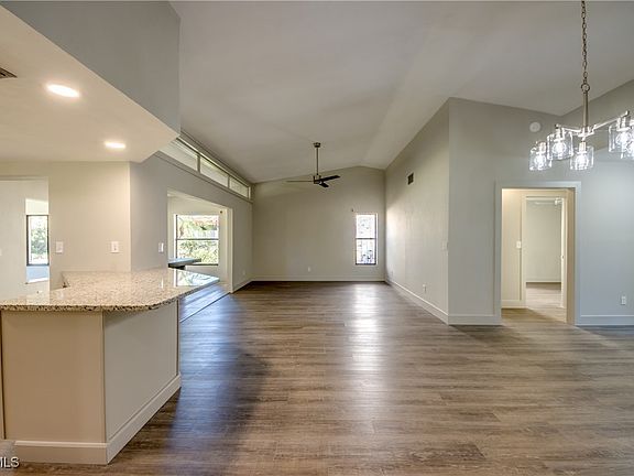 4th image of 16756 Coriander Ln