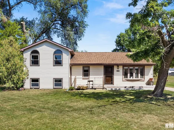 4911 E Richland Ave, Chillicothe, IL 61523