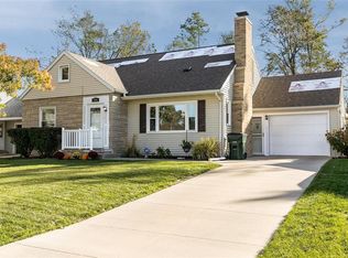 724 26th St SE, Cedar Rapids, IA 52403