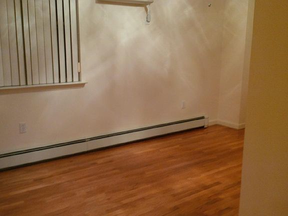 2nd image of 2233 Benson Ave