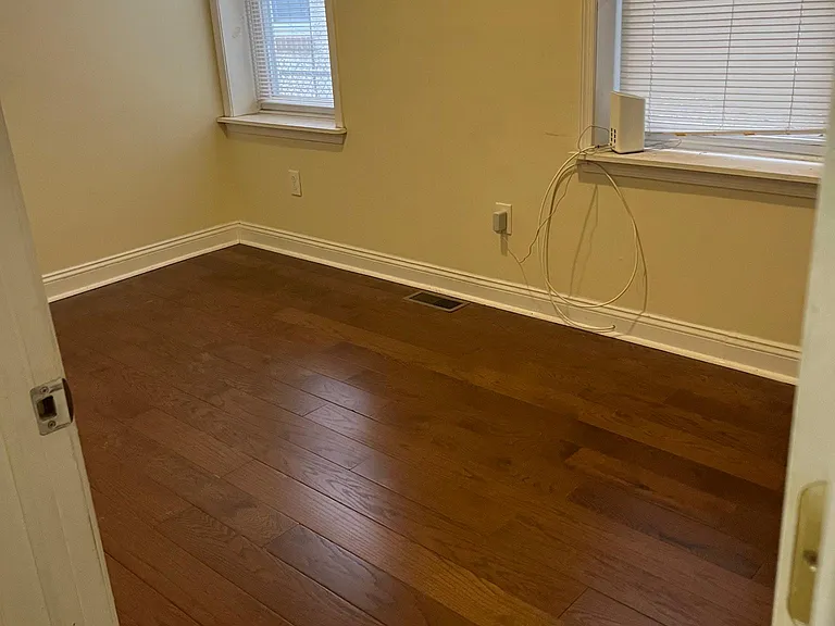 4039 Green St #1 — Photo 4