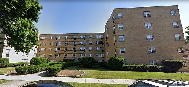 1st image of 2115 W Farwell Ave APT 210