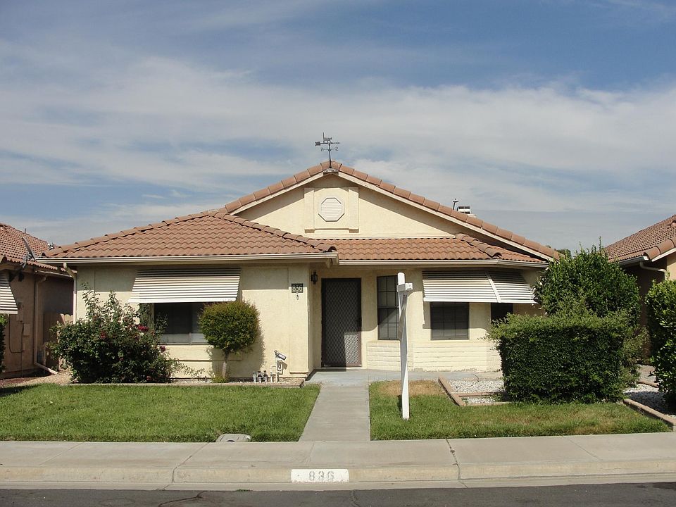 1st image of 836 Alondra Dr