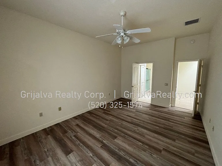 991 W Via De La Fonda — Photo 8