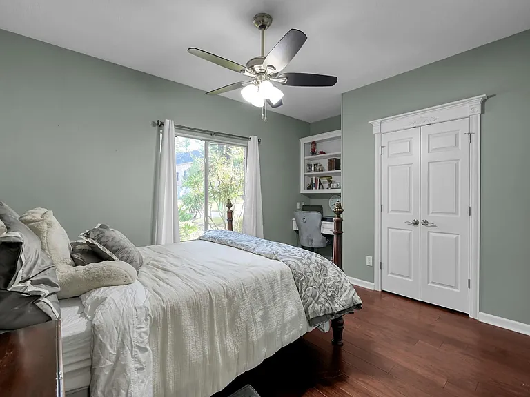 192 Monterrey Rd W — Photo 32