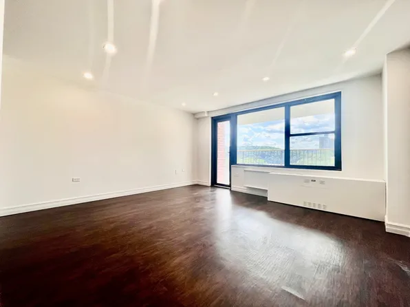 150 West 225th Street image 1 of 6