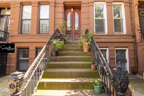 Rented by Scott Williams Realty LLC | media 61