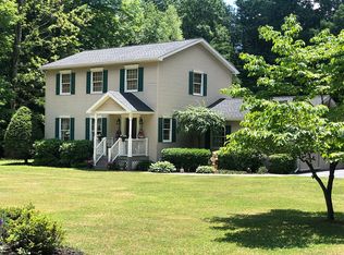 64 Manor Woods Rd, Round Top, NY 12473