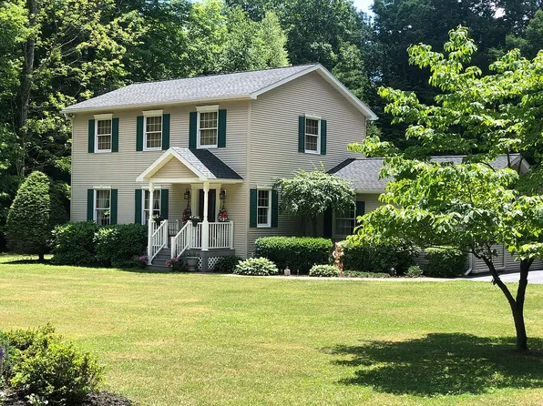 64 Manor Woods Rd, Round Top, NY 12473