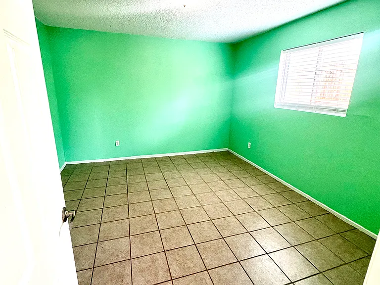 3105 S 1st St #101 — Photo 9