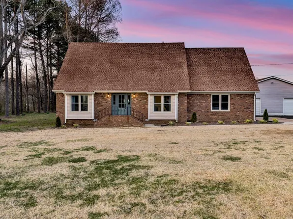 960 Poplar Acres Rd, Piperton, TN 38017