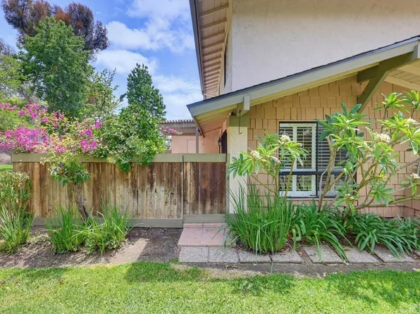 10740 Caminito Bravura, San Diego, CA 92108