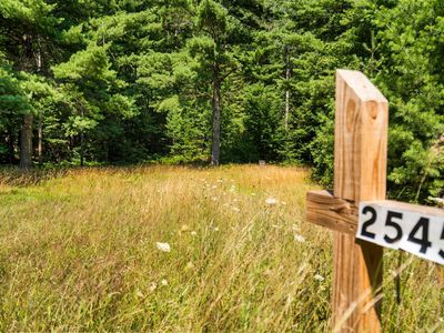 2545 Hoosier Valley Rd, Traverse City, MI, 49685