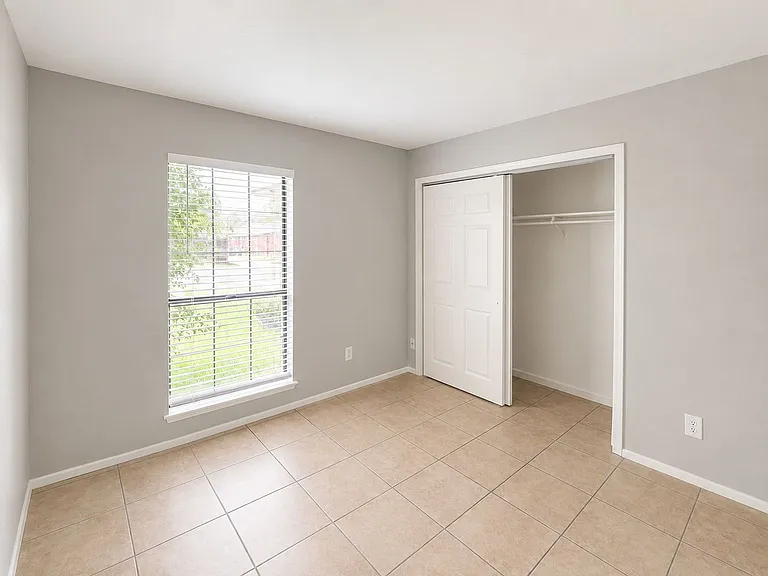 805 Circle Cove Dr — Photo 22