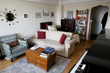 Rented by NextStopNY