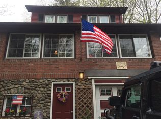 19 Scholz Rd, Monroe, CT 06468