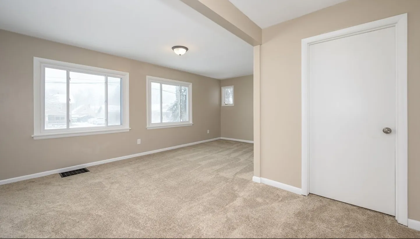 3 bed, 1734 sqft, $1,050 — Photo 3