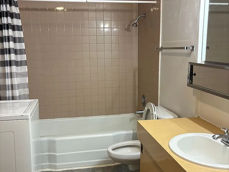 94 Farewell Ave — Photo 9