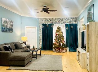 1012 Twin Lakes Dr, Summit, MS 39666