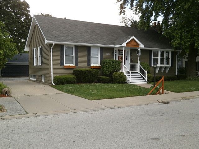 1st image of 16445 Louis Ave