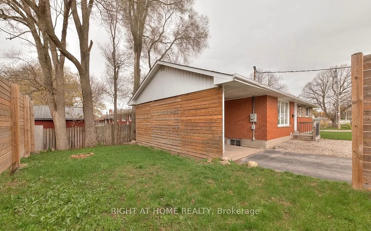 Building Photo - 484 Speedvale Ave E #UPPER