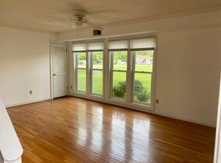 119 Oakmont Dr APT 24, Greenville, NC 27858